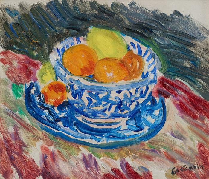 La coupe de grenades avec citrons et oranges