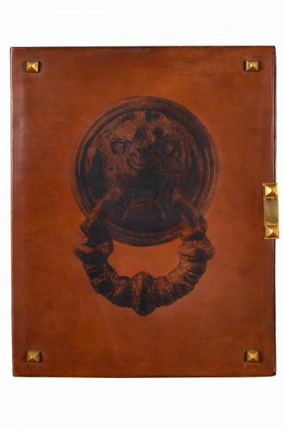 Marteau de porte, 1931